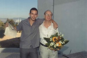 ΠΑΤΡΑ: Η χαρά του καθηγητή Γιάννη Ματσούκα για τον γιο του