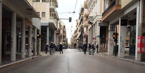 Πάτρα: Στον εισαγγελέα σήμερα οι 25 συλληφθέντες για επιθέσεις σε αστυνομικούς και φθορές σε αστικά λεωφορεία